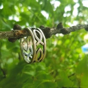 James Avery sterling silver continuous Icthys ring